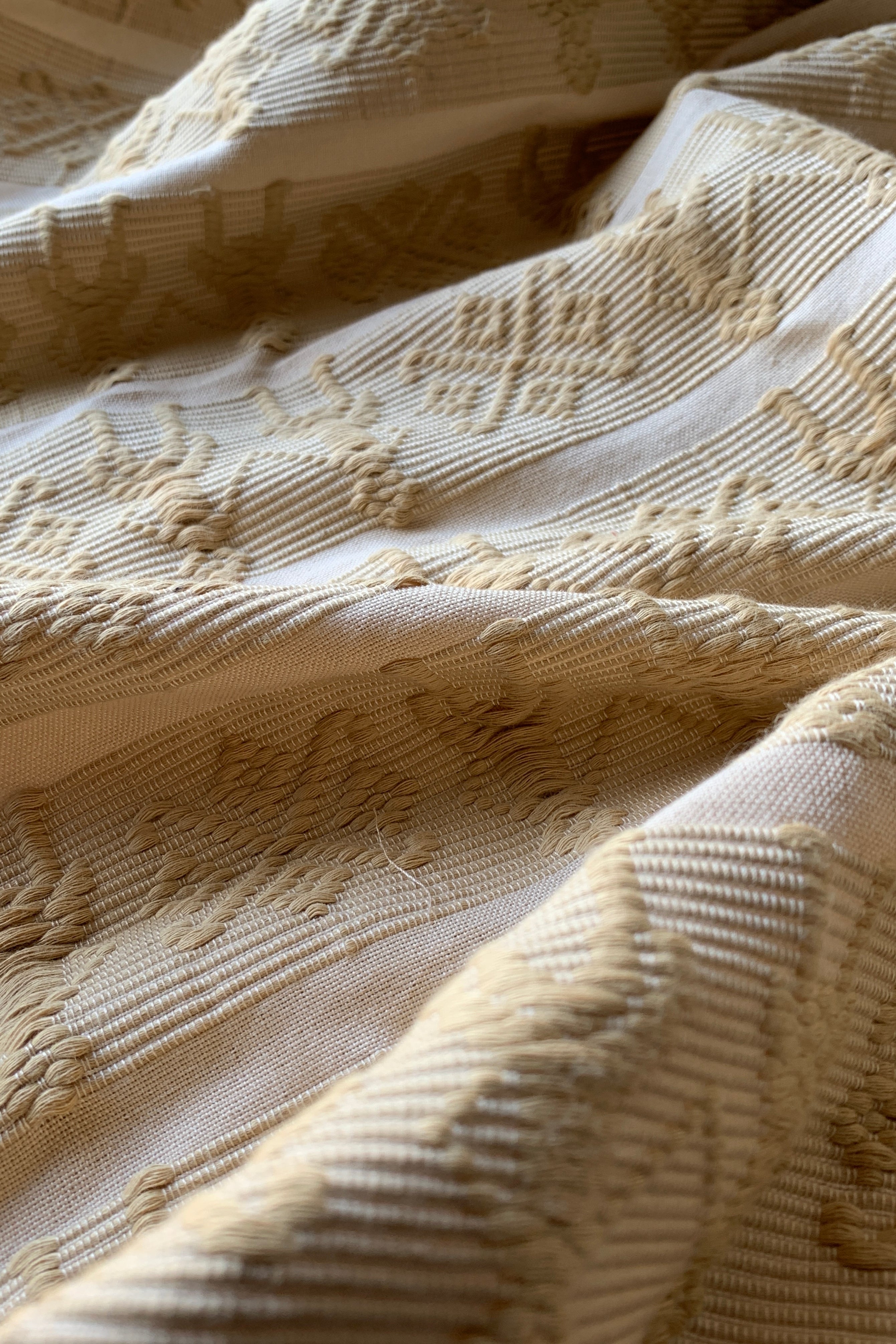 Pinilian 103 – ANTHILL Fabrics