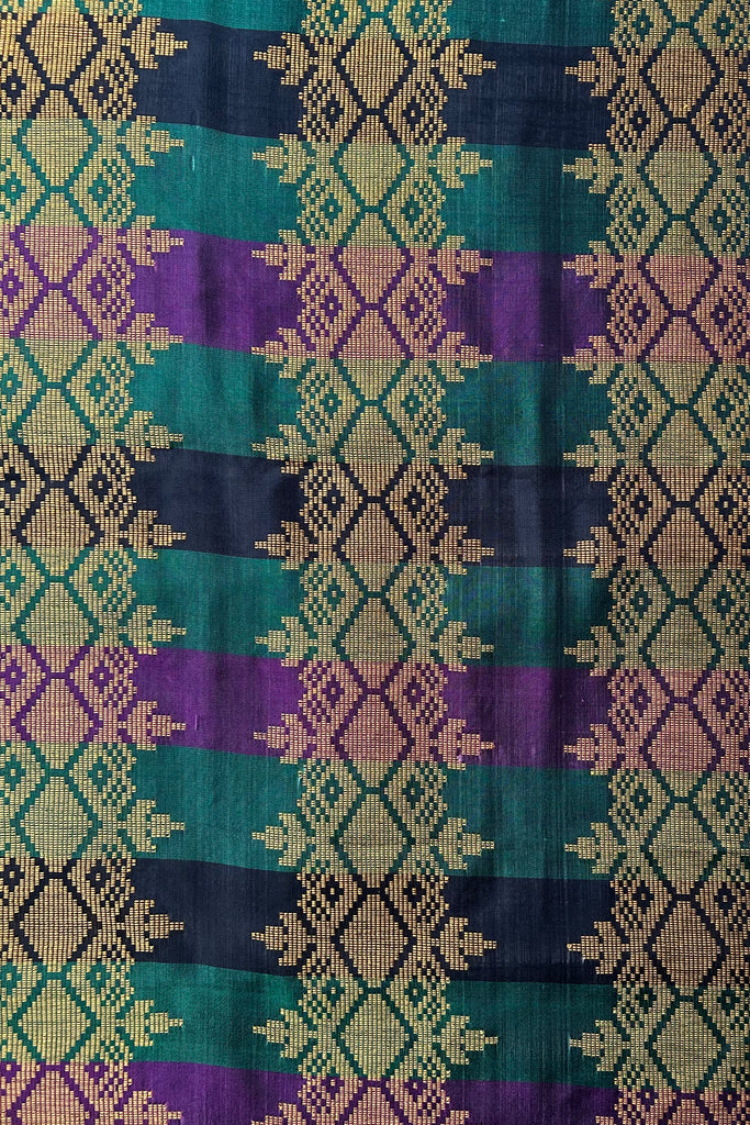 Inaul Pattern Background Inaul 008 – ANTHILL Fabrics