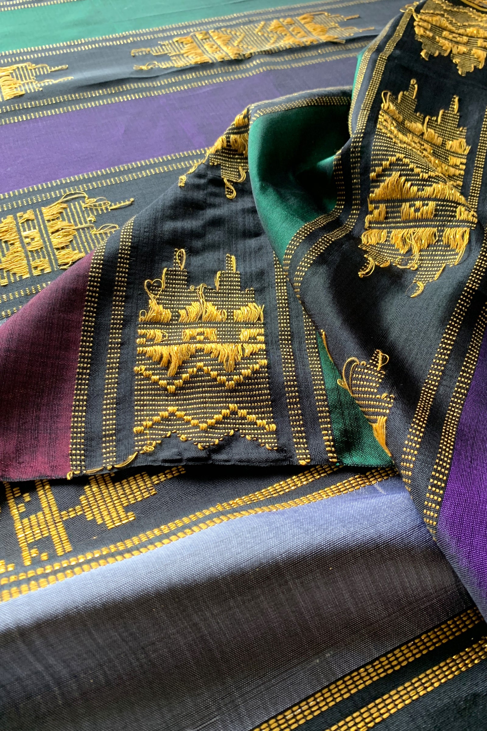 Inaul – ANTHILL Fabrics